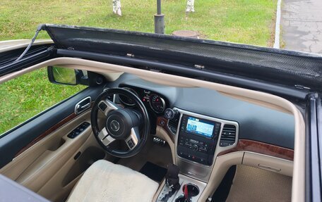 Jeep Grand Cherokee, 2011 год, 1 600 000 рублей, 33 фотография