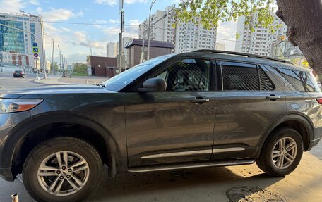 Ford Explorer VI, 2019 год, 3 000 000 рублей, 3 фотография