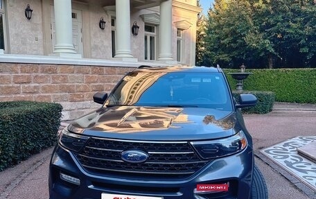 Ford Explorer VI, 2019 год, 3 000 000 рублей, 2 фотография