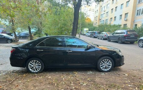 Toyota Camry, 2015 год, 2 500 000 рублей, 4 фотография