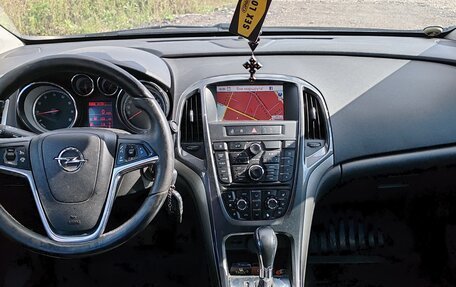 Opel Astra J, 2013 год, 810 000 рублей, 7 фотография