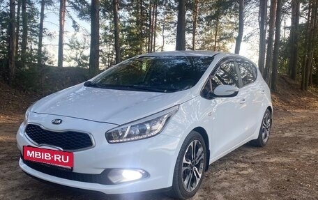 KIA cee'd III, 2014 год, 1 249 999 рублей, 2 фотография