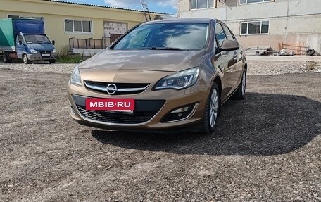 Opel Astra J, 2013 год, 810 000 рублей, 4 фотография