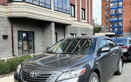 Toyota Camry, 2008 год, 650 000 рублей, 3 фотография