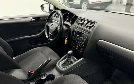 Volkswagen Jetta VI, 2016 год, 1 290 000 рублей, 16 фотография