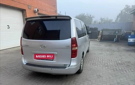 Hyundai Grand Starex Grand Starex I рестайлинг 2, 2009 год, 1 040 000 рублей, 3 фотография