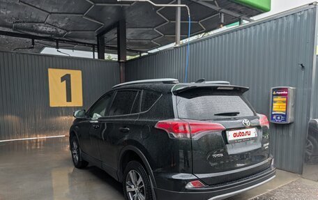 Toyota RAV4, 2015 год, 2 050 000 рублей, 5 фотография
