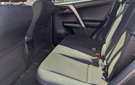 Toyota RAV4, 2015 год, 2 050 000 рублей, 9 фотография