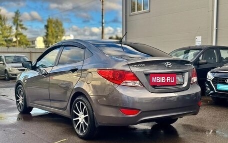 Hyundai Solaris II рестайлинг, 2012 год, 680 000 рублей, 3 фотография