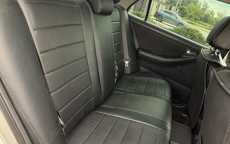 Toyota Corolla, 2004 год, 550 000 рублей, 7 фотография