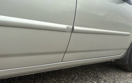 Toyota Corolla, 2004 год, 550 000 рублей, 8 фотография