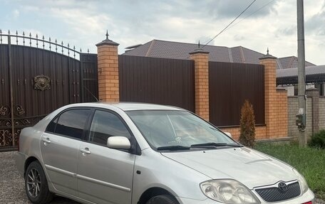 Toyota Corolla, 2004 год, 550 000 рублей, 3 фотография