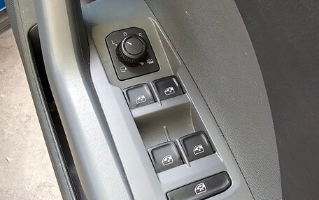 Volkswagen T-Cross I, 2020 год, 1 600 000 рублей, 24 фотография