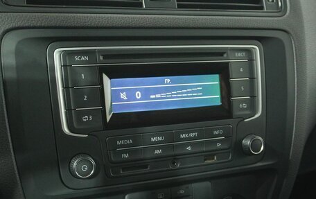 Volkswagen Jetta VI, 2015 год, 1 280 000 рублей, 12 фотография