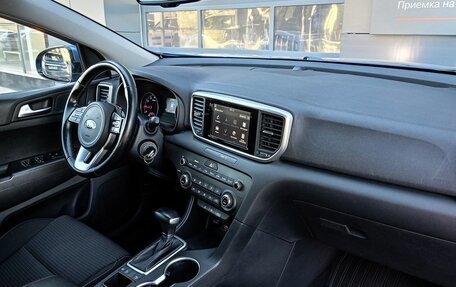 KIA Sportage IV рестайлинг, 2019 год, 1 998 000 рублей, 6 фотография