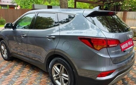 Hyundai Santa Fe III рестайлинг, 2017 год, 1 950 000 рублей, 3 фотография
