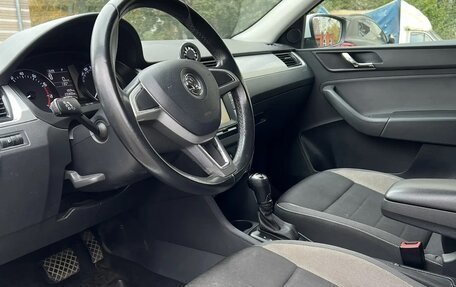Skoda Rapid I, 2017 год, 700 000 рублей, 10 фотография