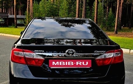 Toyota Camry, 2014 год, 1 950 000 рублей, 21 фотография