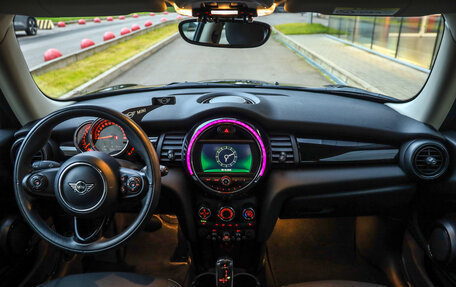 MINI Hatch, 2019 год, 2 263 777 рублей, 11 фотография