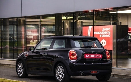 MINI Hatch, 2019 год, 2 263 777 рублей, 8 фотография