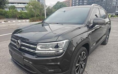 Volkswagen Tharu, 2022 год, 1 750 000 рублей, 1 фотография