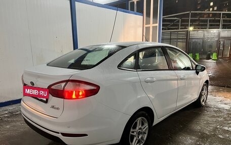 Ford Fiesta, 2016 год, 870 000 рублей, 2 фотография
