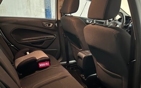 Ford Fiesta, 2016 год, 870 000 рублей, 6 фотография