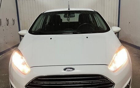 Ford Fiesta, 2016 год, 870 000 рублей, 14 фотография
