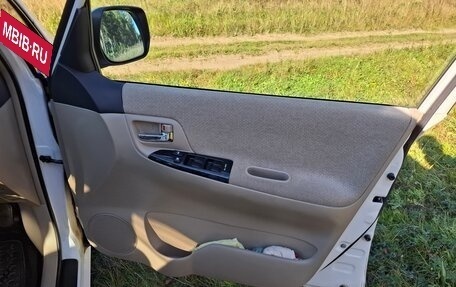 Toyota Corolla Spacio II, 2004 год, 930 000 рублей, 16 фотография