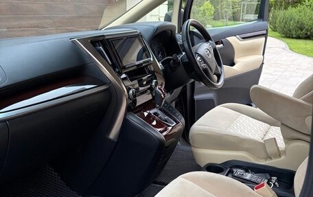 Toyota Vellfire II, 2016 год, 2 900 000 рублей, 6 фотография