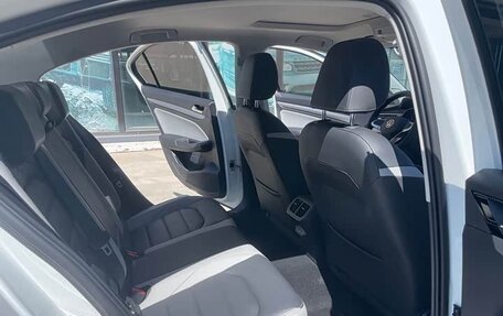 Volkswagen Bora, 2023 год, 1 750 000 рублей, 19 фотография