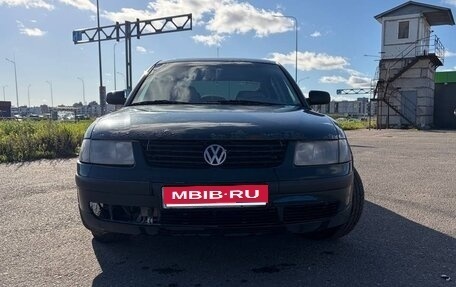 Volkswagen Passat B5+ рестайлинг, 1997 год, 350 000 рублей, 1 фотография