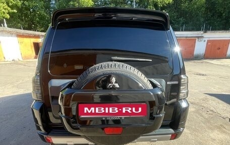 Mitsubishi Pajero IV, 2013 год, 2 300 000 рублей, 4 фотография