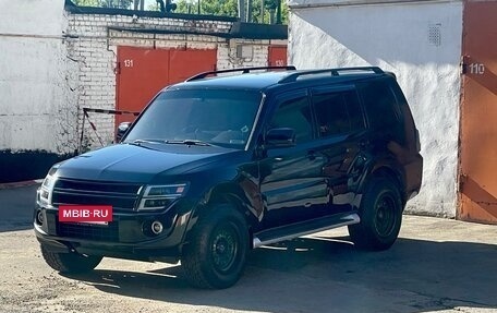 Mitsubishi Pajero IV, 2013 год, 2 300 000 рублей, 8 фотография