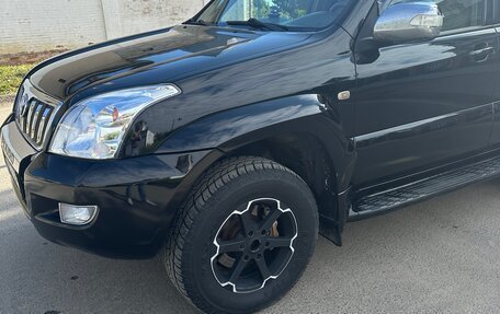 Toyota Land Cruiser Prado 120 рестайлинг, 2004 год, 1 550 000 рублей, 19 фотография