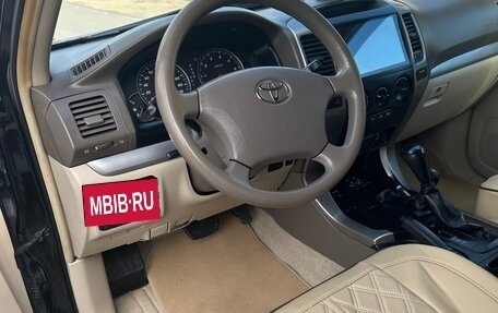 Toyota Land Cruiser Prado 120 рестайлинг, 2004 год, 1 550 000 рублей, 23 фотография