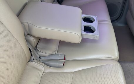 Toyota Land Cruiser Prado 120 рестайлинг, 2004 год, 1 550 000 рублей, 31 фотография