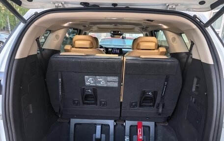 KIA Carnival, 2021 год, 3 950 000 рублей, 19 фотография