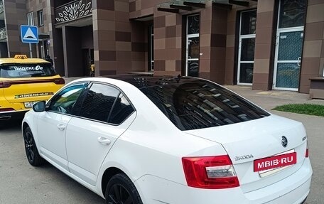 Skoda Octavia, 2017 год, 1 850 000 рублей, 5 фотография