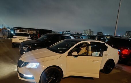 Skoda Octavia, 2017 год, 1 850 000 рублей, 15 фотография