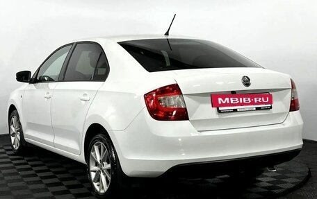 Skoda Rapid I, 2014 год, 800 000 рублей, 6 фотография
