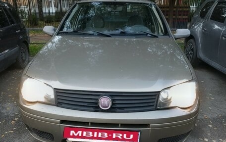 Fiat Albea I рестайлинг, 2011 год, 650 000 рублей, 2 фотография