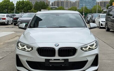 BMW 1 серия, 2022 год, 1 890 007 рублей, 2 фотография