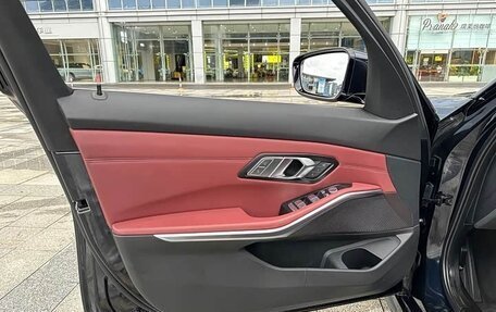 BMW 3 серия, 2022 год, 2 960 000 рублей, 23 фотография
