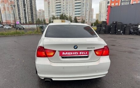 BMW 3 серия, 2011 год, 1 250 000 рублей, 6 фотография