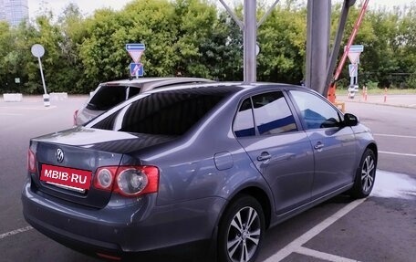 Volkswagen Jetta VI, 2009 год, 580 000 рублей, 6 фотография