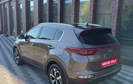 KIA Sportage IV рестайлинг, 2018 год, 2 270 000 рублей, 10 фотография