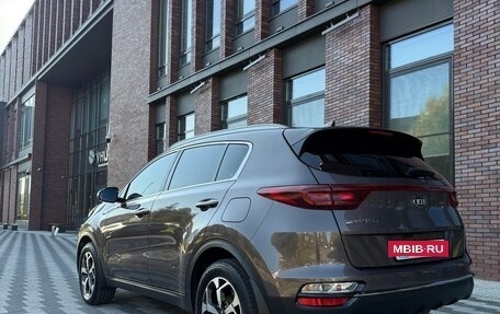 KIA Sportage IV рестайлинг, 2018 год, 2 270 000 рублей, 5 фотография