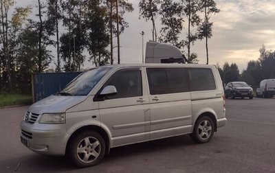 Volkswagen Multivan T5, 2004 год, 1 300 000 рублей, 1 фотография