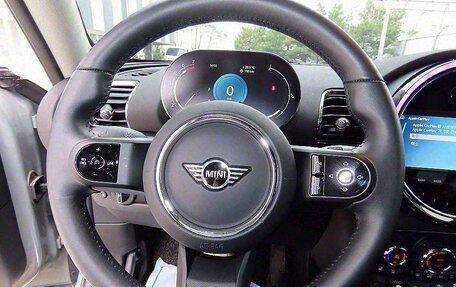 MINI Clubman, 2023 год, 2 370 000 рублей, 8 фотография